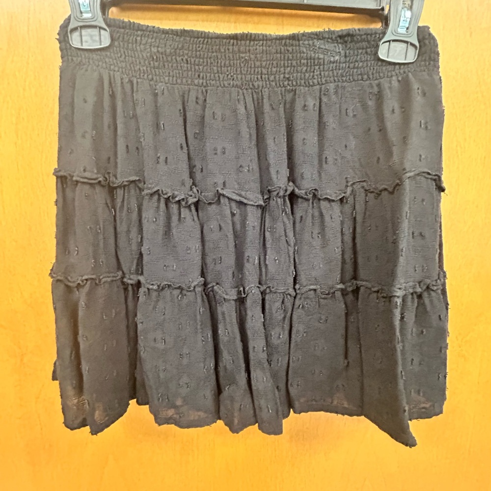 Forever 21 Black Textured Mini Skirt